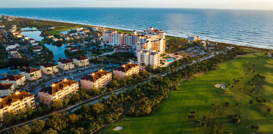 Hammock Beach next to Atlantic Ocean